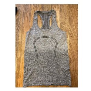 Lululemon Swiftly Tech Racerback Tank - size 6